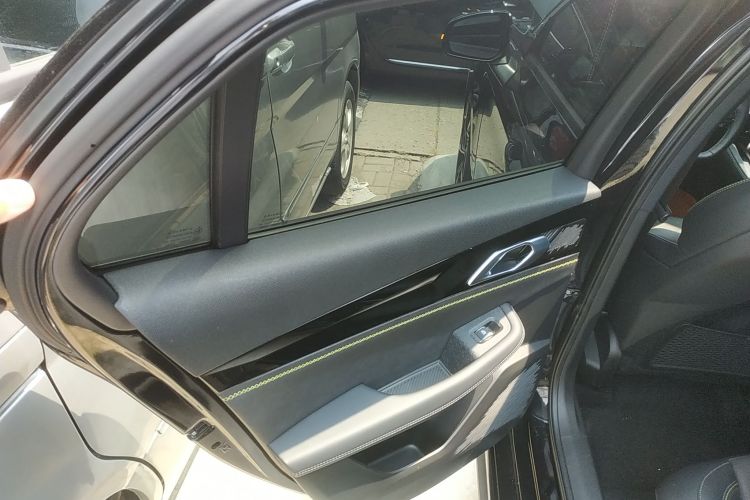 领克03 2023款 2.0TD DCT劲Pro中控内饰49