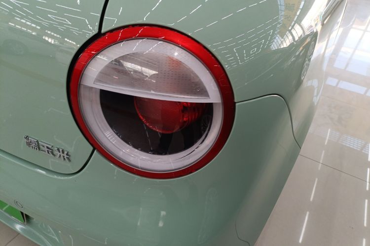 长安启源 长安Lumin 2022款 155km 清甜款车身外观9