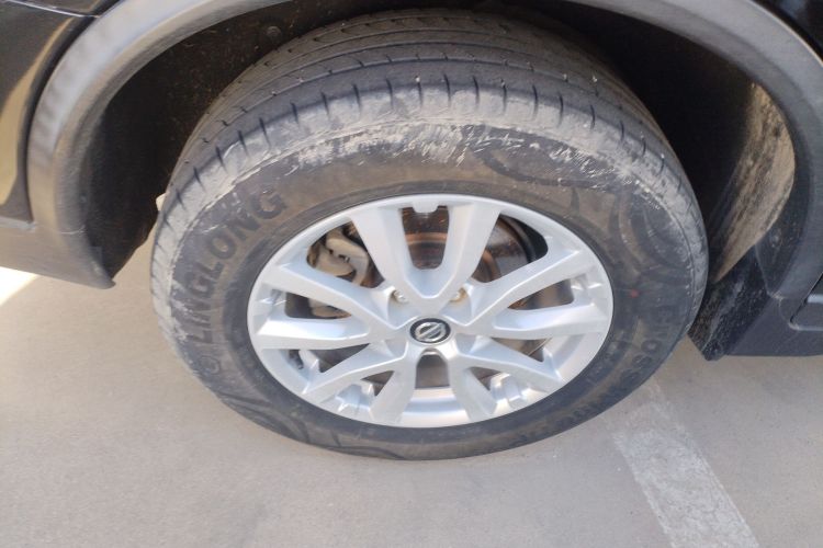 日产 奇骏 2019款 2.0L CVT智联舒适版 2WD车身外观6002