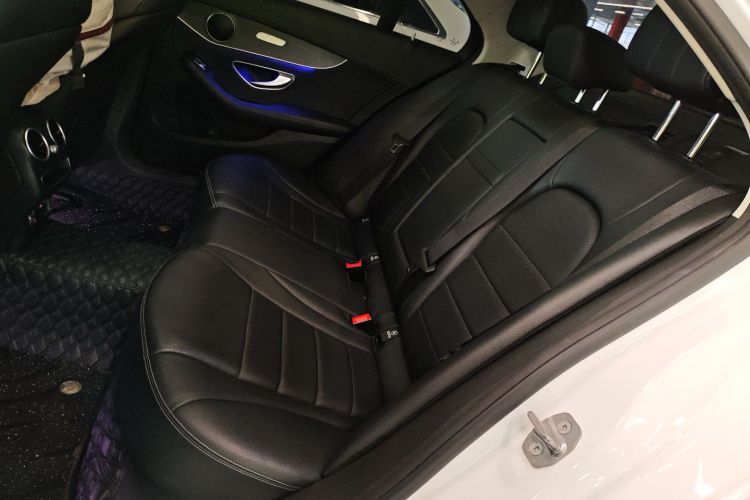 奔驰C级 2021款 C 200 L 时尚型运动版中控内饰21