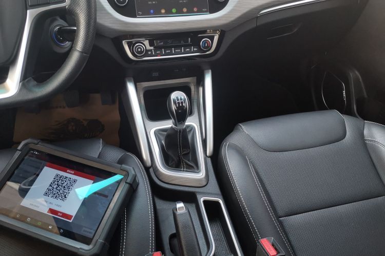 吉利汽车 远景X3 2017款 1.5L 手动精英型局部细节18