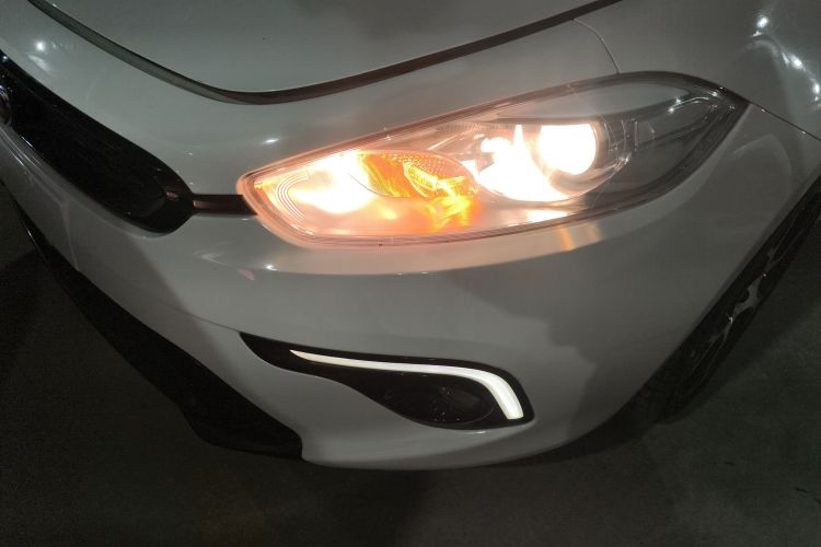 菲亚特 致悦 2014款 1.4T 自动运动版局部细节36