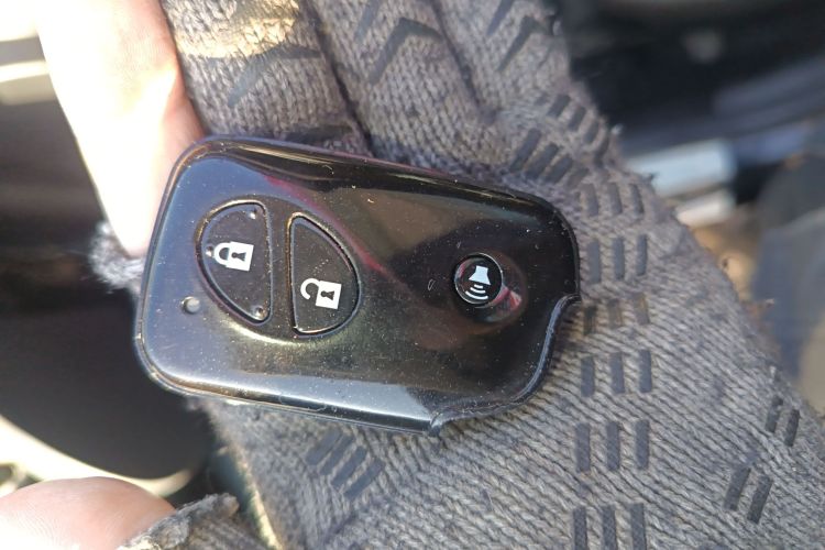 比亚迪F0 2012款 1.0L 悦酷型中控内饰11