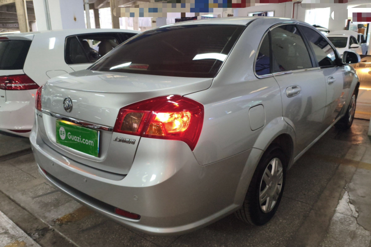 别克 凯越 2013款 1.5L 自动经典型车身外观7