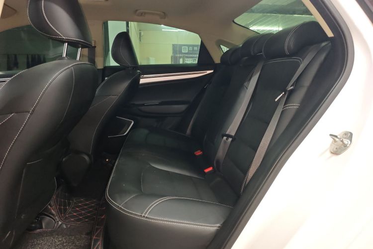 吉利汽车 帝豪GL 2019款 1.4T CVT精英智享型中控内饰21