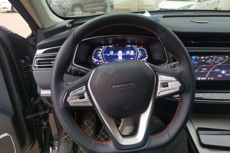 长安欧尚X7 2020款 1.5T 人脸识别全自动泊车太空逍遥版中控内饰13