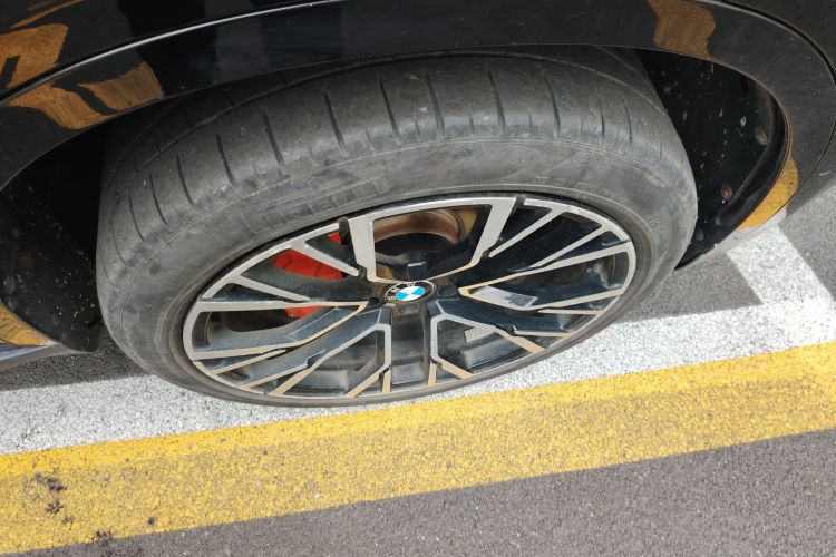 宝马X5(进口) 2018款 xDrive28i车身外观10