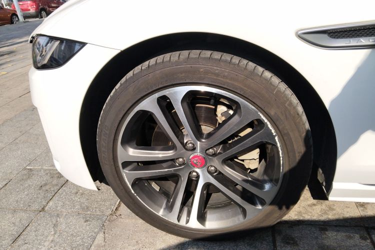 捷豹XEL 2021款 2.0T 250PS R-DYNAMIC S进取运动版车身外观6001