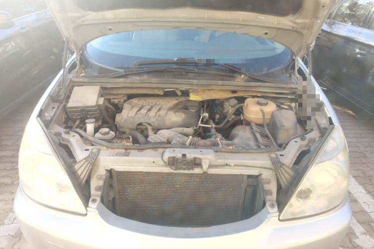 别克GL8 2014款 2.4L 经典版局部细节24