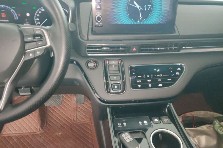 本田 艾力绅 2022款 2.0L e:HEV 豪华先享版局部细节18