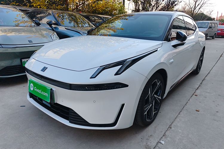 领克07 2024款 EM-P 126长续航 Ultra车身外观1