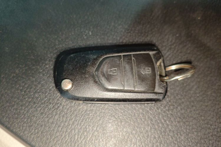 上汽大通MAXUS 大通G10 2018款 PLUS 2.0T 自动智享版中控内饰11