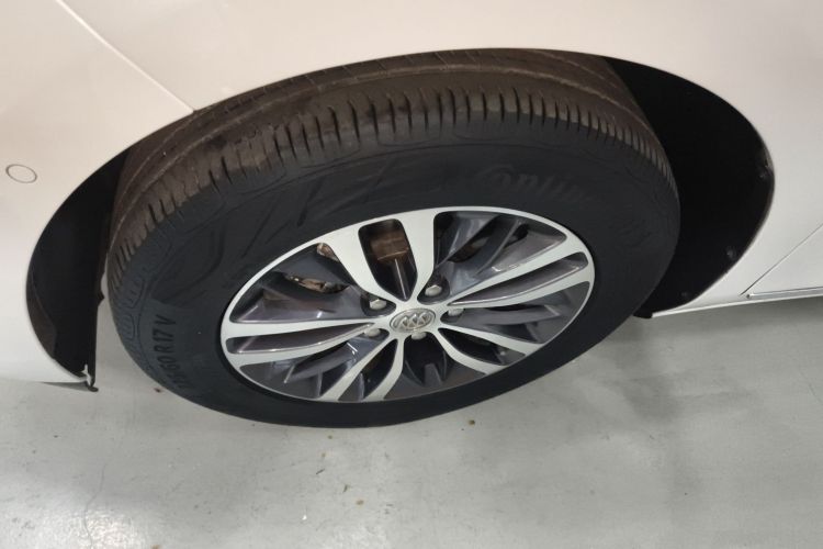 别克GL8 2017款 ES 28T 旗舰型 国V车身外观6007