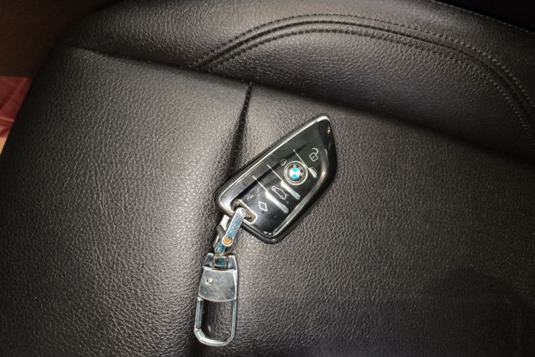 宝马X1 2019款 sDrive18Li 时尚型中控内饰7001