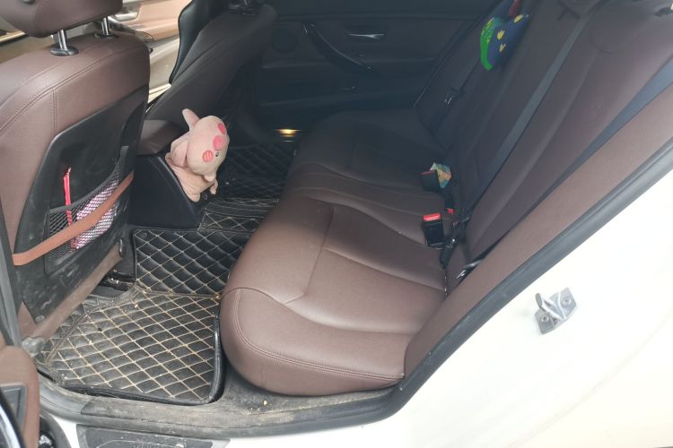 宝马3系 2019款 320Li 时尚型中控内饰21