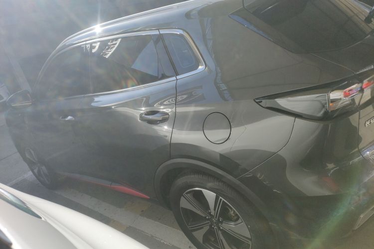 长安CS55PLUS 2022款 第二代 1.5T DCT尊贵型车身外观4