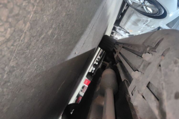 理想汽车 理想ONE 2021款 增程6座版局部细节9001