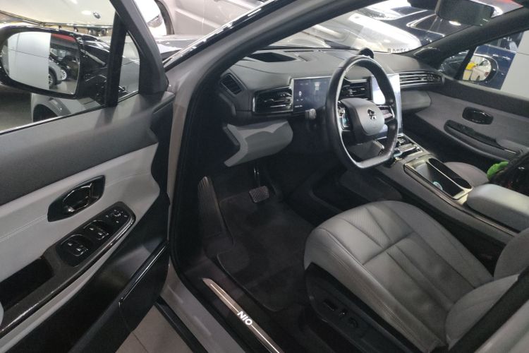 蔚来ES8 2020款 580KM 六座版中控内饰20