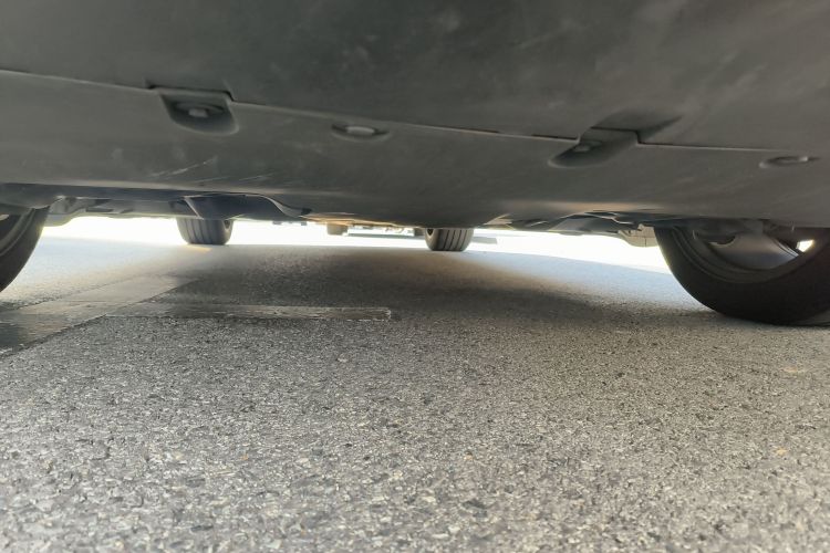 特斯拉 Model Y 2023款 后轮驱动版局部细节9009