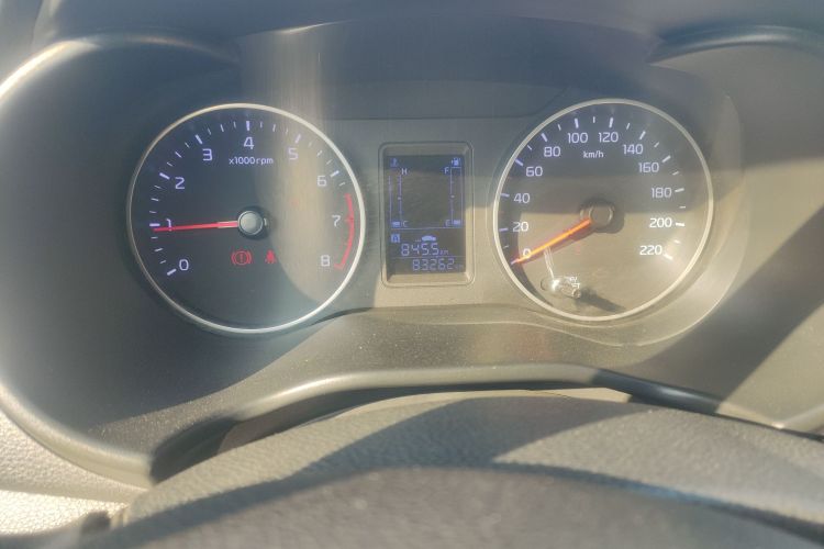 起亚 焕驰 2017款 1.4L 手动智享版Value中控内饰14