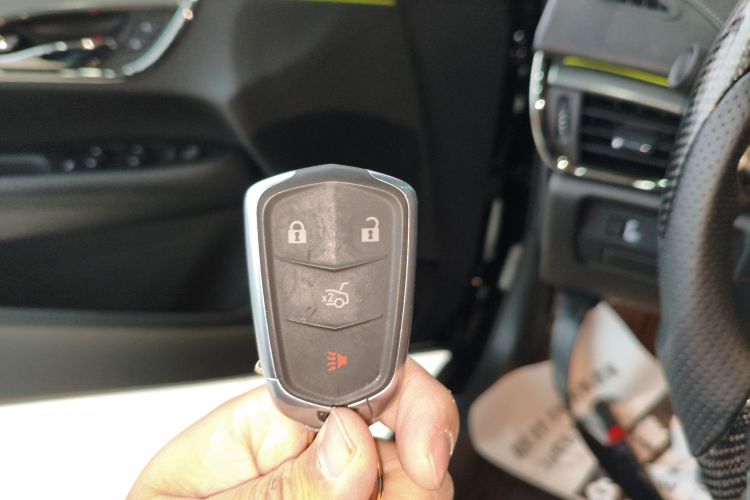 凯迪拉克ATS-L 2017款 28T 技术型中控内饰7001