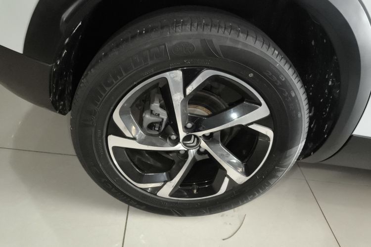 雪铁龙 天逸 C5 AIRCROSS 2019款 350THP 乐享型 国V车身外观6008