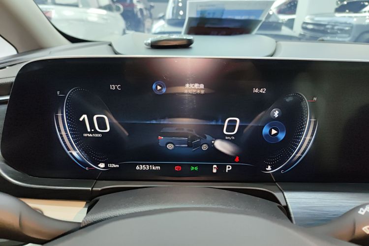 别克GL8 2023款 ES陆尊 舒适型中控内饰14