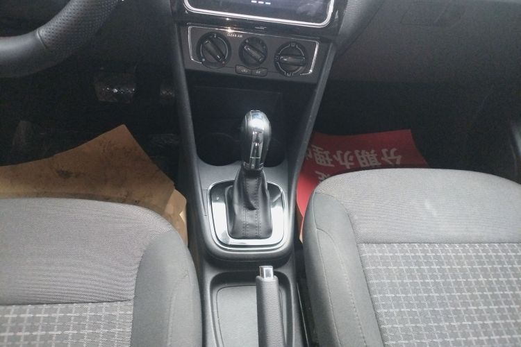 大众 Polo 2018款 1.5L 自动安享型中控内饰18