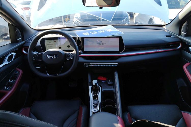 吉利汽车 2022款 缤越COOL 1.5TD DCT激擎版中控内饰12