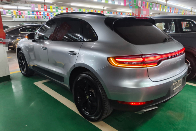 保时捷 2018款 Macan 2.0T车身外观6001