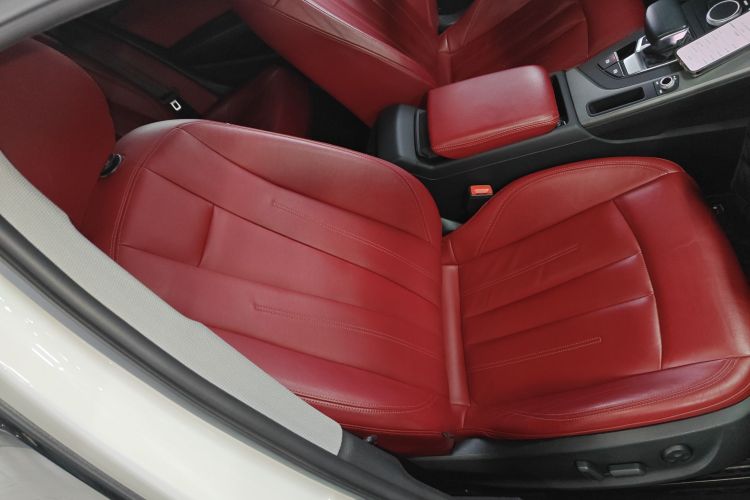 奥迪A4L 2019款 40 TFSI 进取型 国VI局部细节41