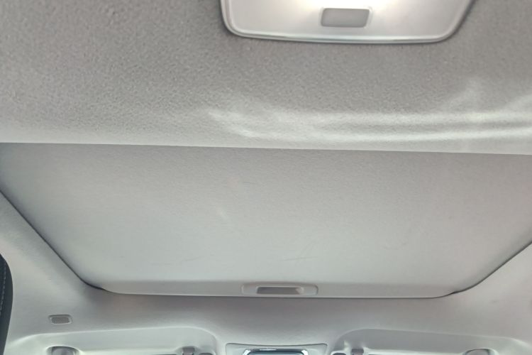 丰田 锋兰达 2022款 2.0L CVT豪华版中控内饰22