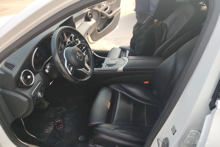 奔驰C级 2019款 C 260 L 运动版局部细节19