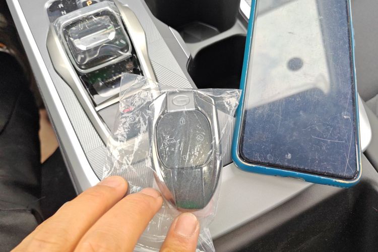 广汽传祺 传祺GS3 2026款 影速 270T 劲取版中控内饰7001