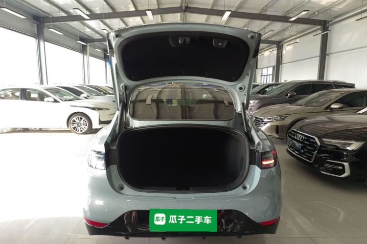 零跑汽车 零跑C01 2024款 增程 316尊享版机舱底盘23