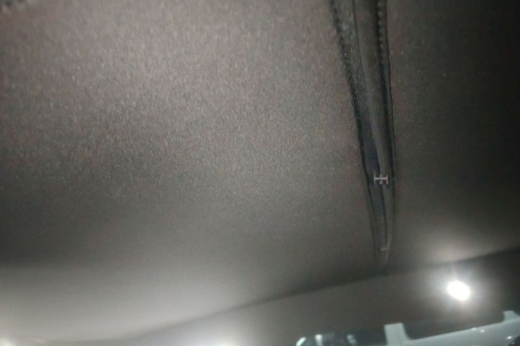 哪吒汽车 哪吒S猎装 2024款 增程300 标准版局部细节22