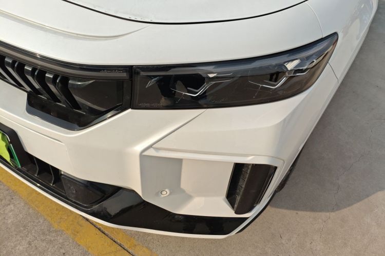 岚图汽车 岚图FREE 2025款 318 318km 后驱环游版局部细节36