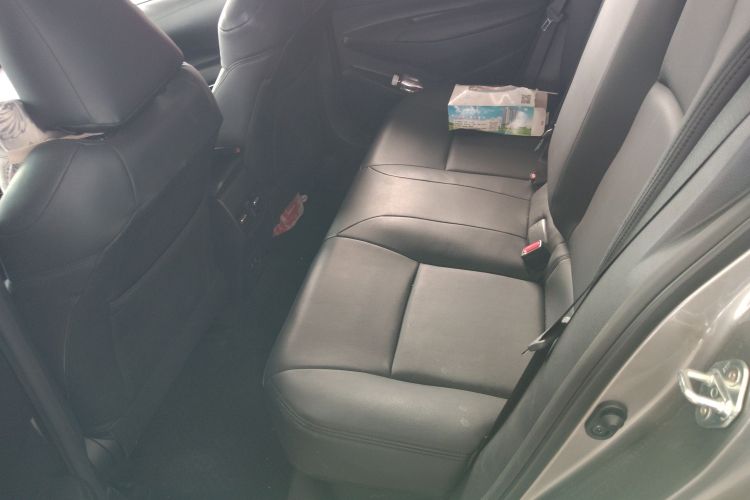 丰田 卡罗拉 2022款 双擎 1.8L E-CVT先锋版中控内饰7004