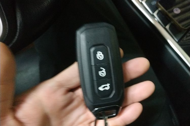 福特 领界 2019款 EcoBoost 145 CVT尊领型 国V中控内饰11