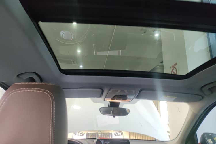 宝马X1 2022款 sDrive25Li 领先型中控内饰22