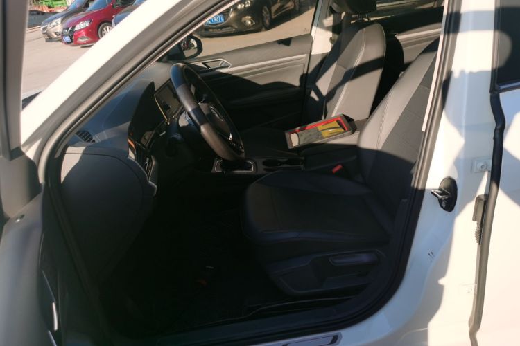 大众 朗逸 2018款 1.5L 自动舒适版 国V中控内饰19