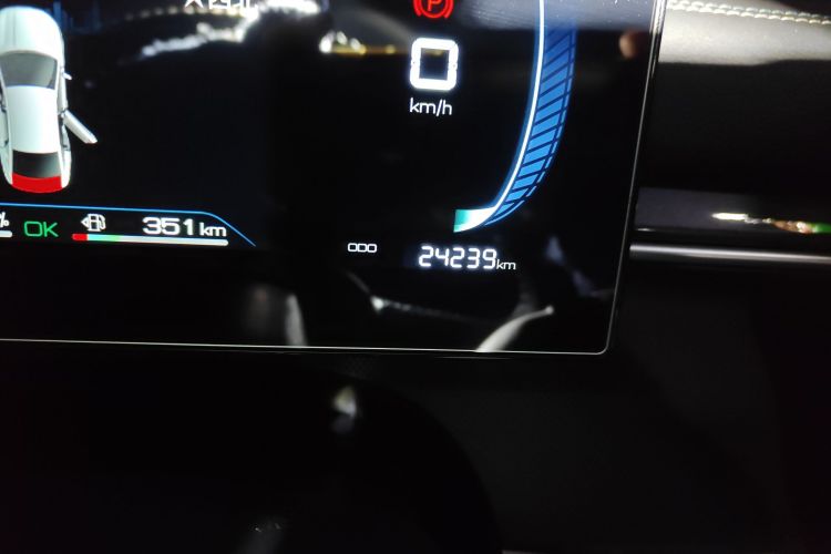 比亚迪 驱逐舰05 2024款 荣耀版 DM-i 55KM 豪华型中控内饰15
