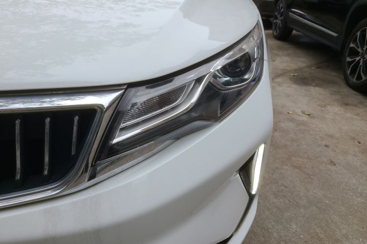 吉利汽车 帝豪GL 2021款 UP 1.4T CVT领尚型车身外观36