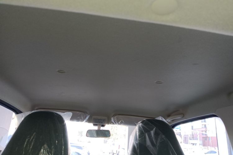 凌宝汽车 凌宝uni 2025款 微甜版 11.52kWh中控内饰22