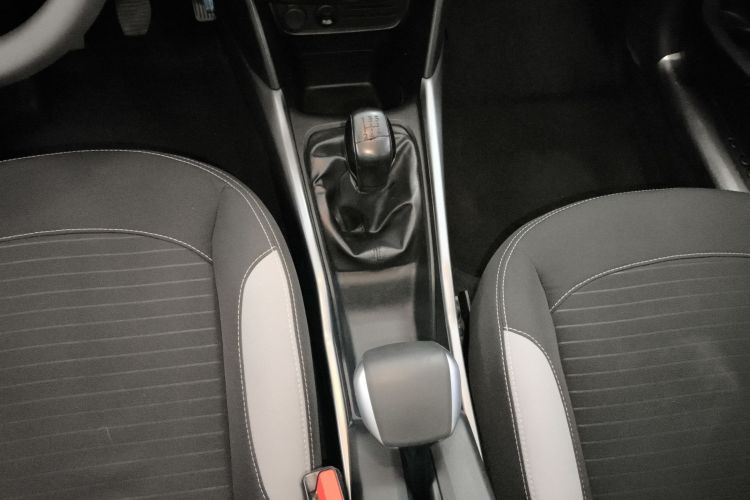 标致2008 2014款 1.6L 手动潮流版局部细节18