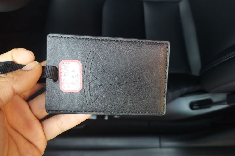 特斯拉 Model Y 2022款 改款 后轮驱动版中控内饰7001