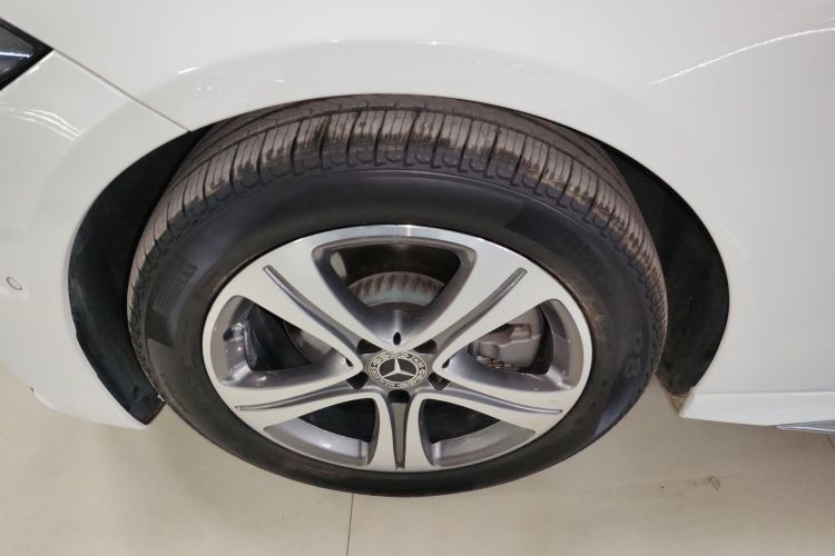 奔驰C级 2022款 改款 C 200 L 运动版车身外观6007