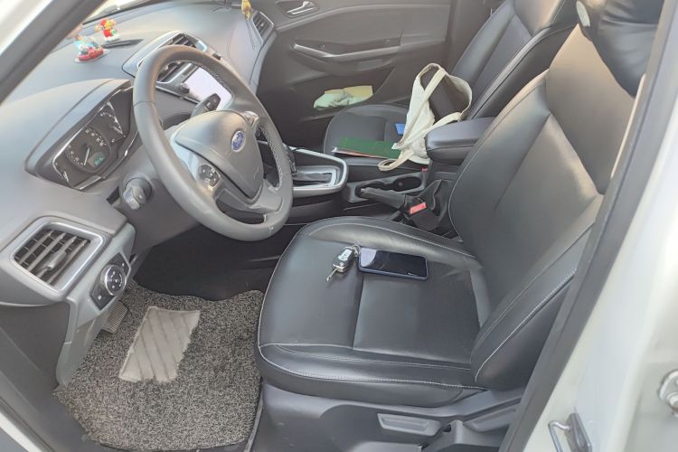 福特 福睿斯 2017款 幸福版 1.5L 自动时尚型中控内饰19