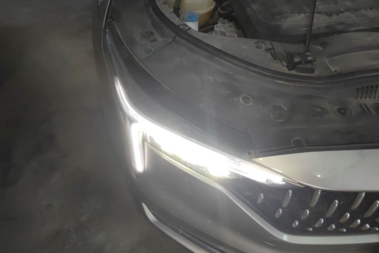 奔腾B70 2021款 1.5T 自动智享型车身外观8