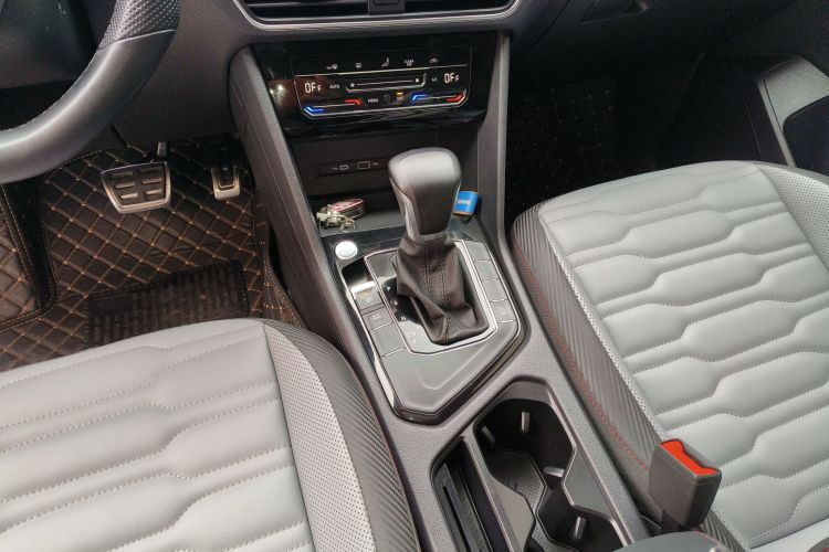 大众 途观X 2022款 330TSI 两驱越享版局部细节18